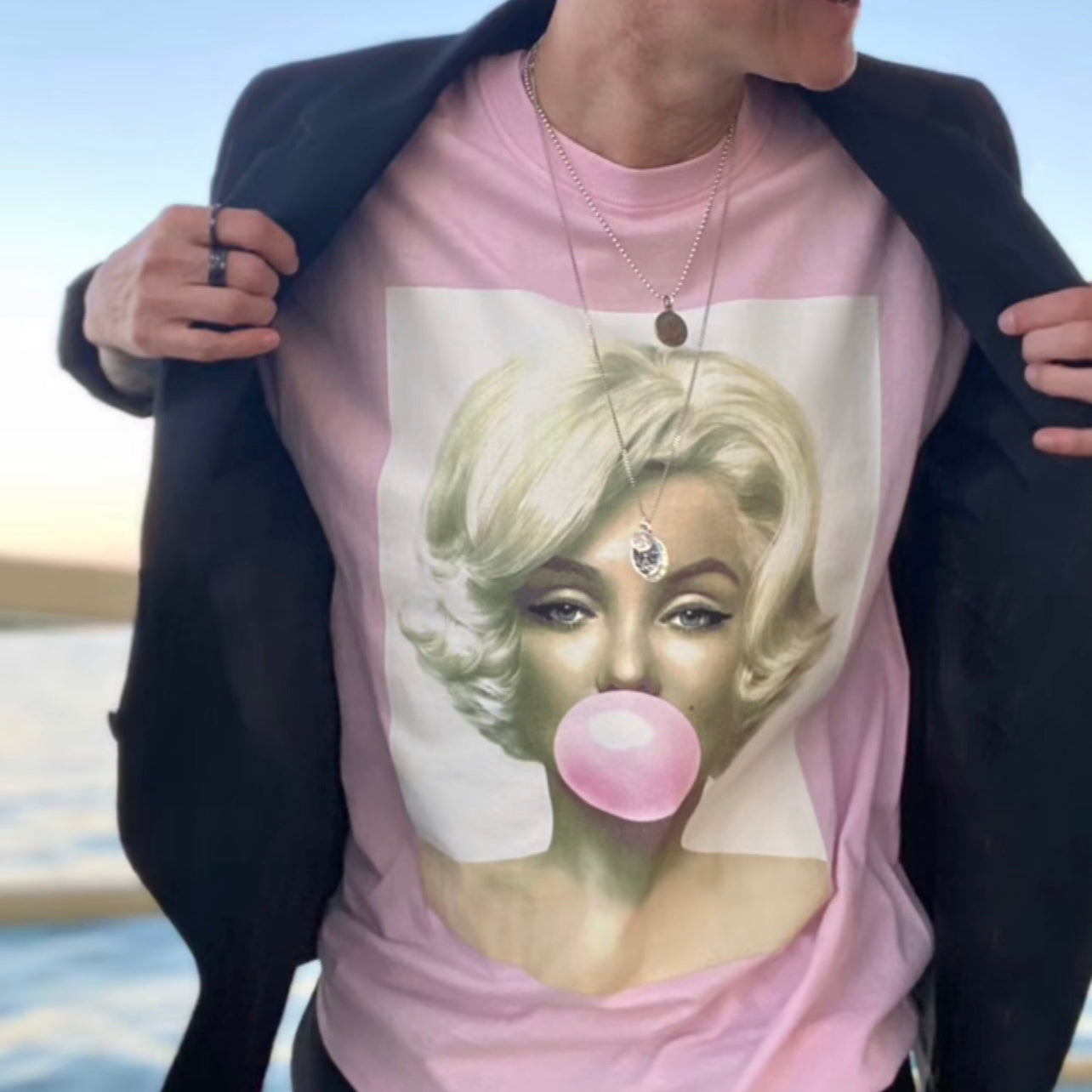 T-shirts & Clothing
