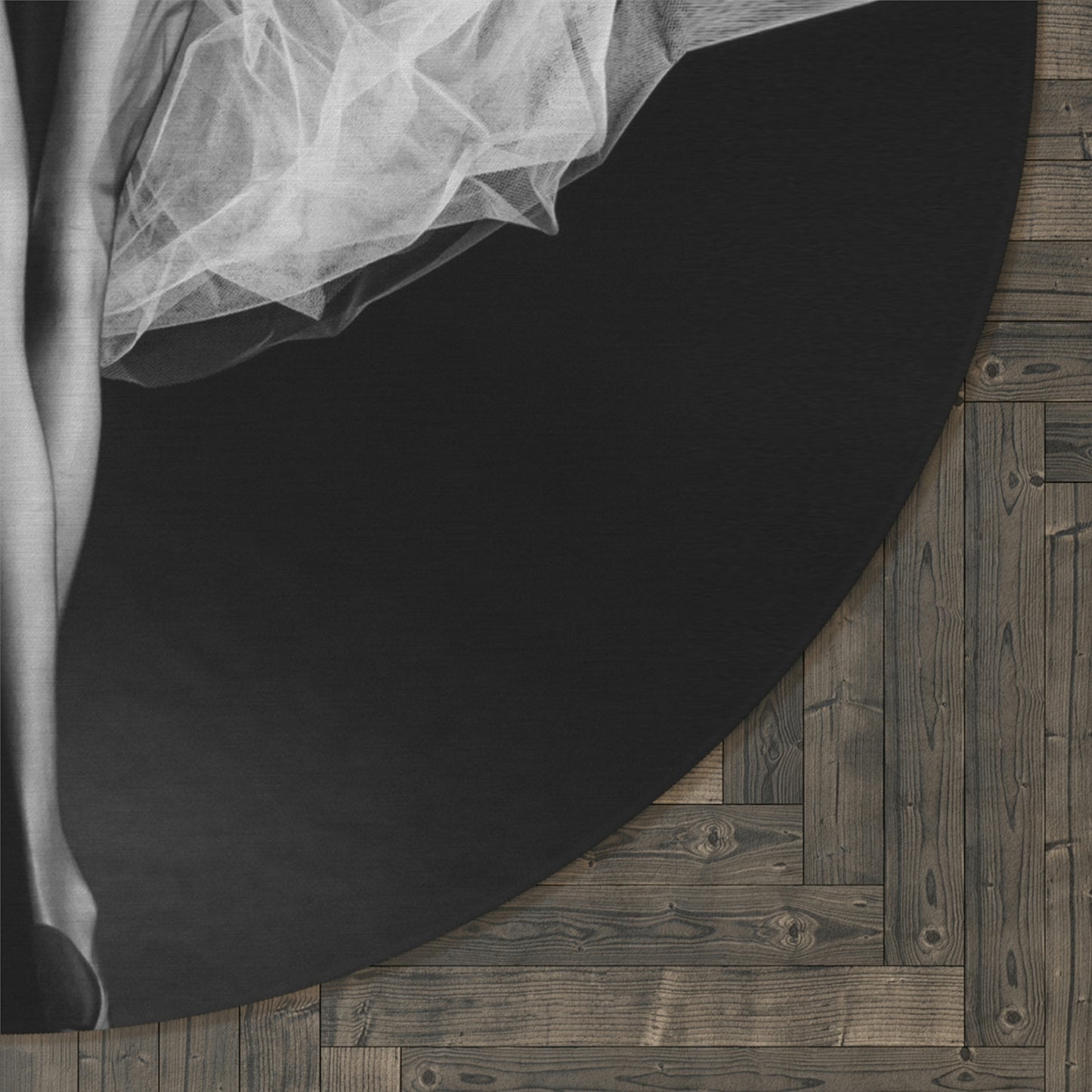 VOGUE Chenille Round Rug - 60 Inch Floor Mat - Custom and Personalized Rug - Tutu Stiletto